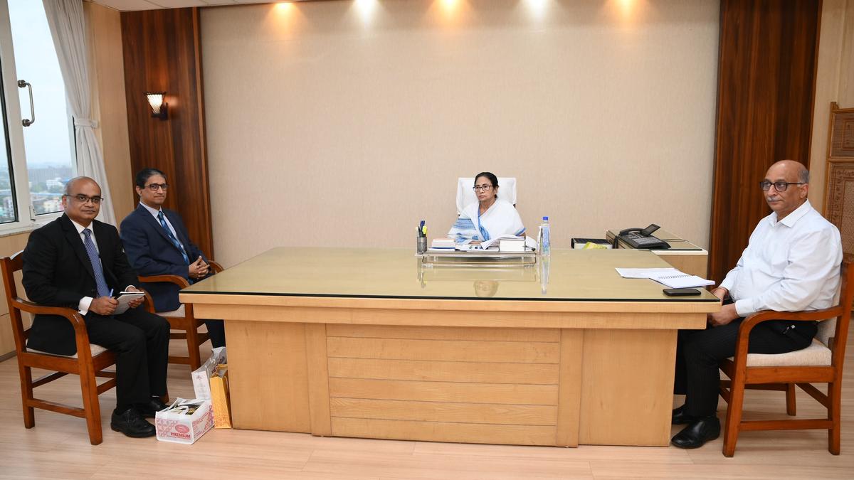 West Bengal CM meets new Bangladesh High Commissioner at State Secretariat