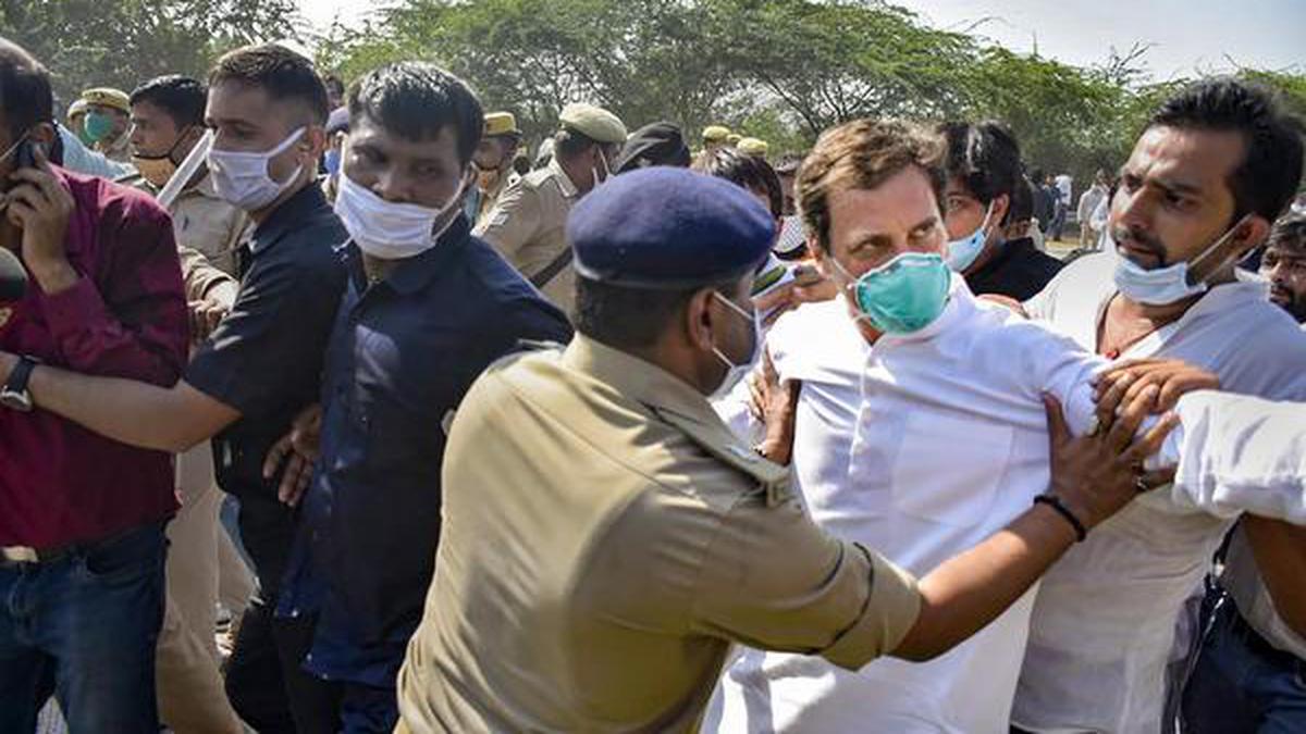 Rahul, Priyanka held on way to Hathras