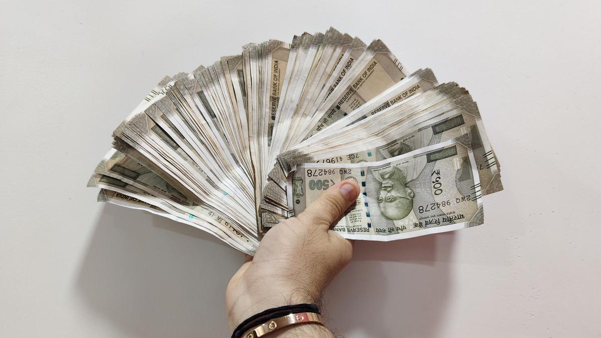 Rupee falls 5 paise to 90.23 against U.S. dollar Rupee falls 5 paise to 90.23 against U.S. dollar
