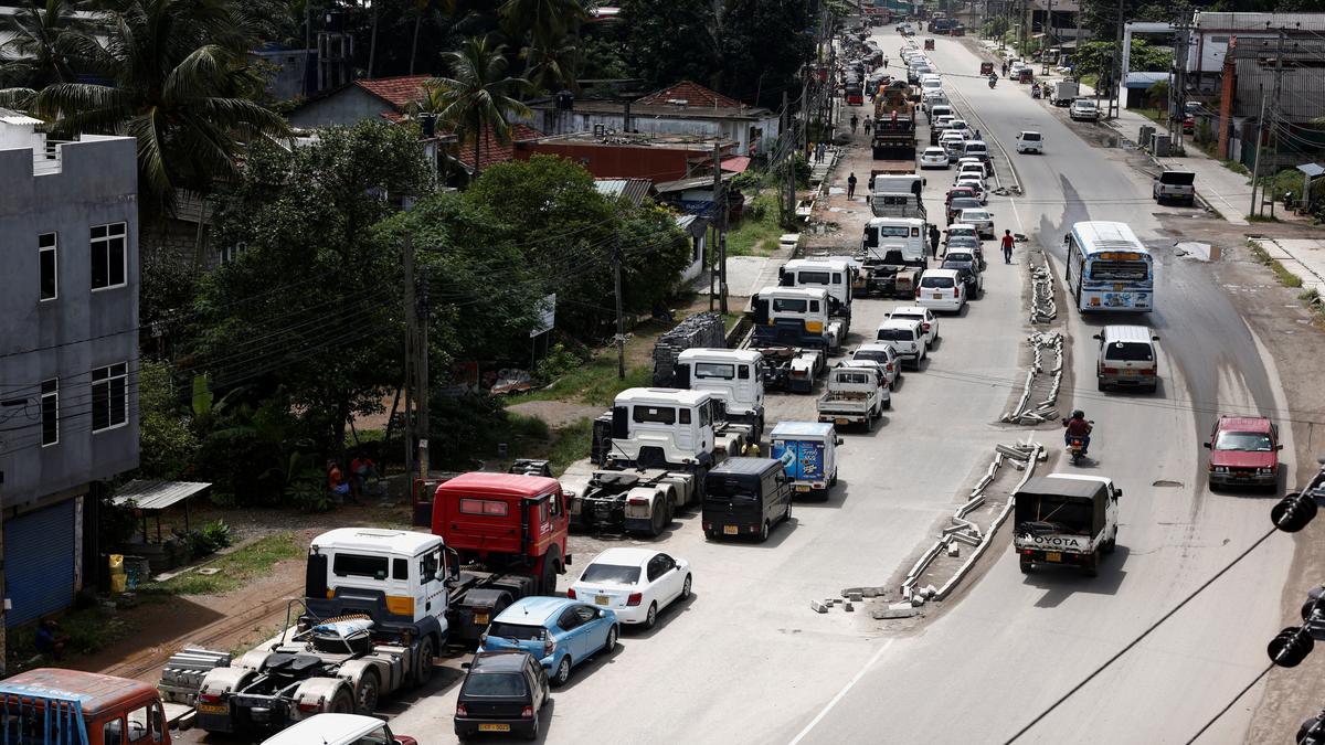 Sri Lanka parliament shuts early after petrol runs out