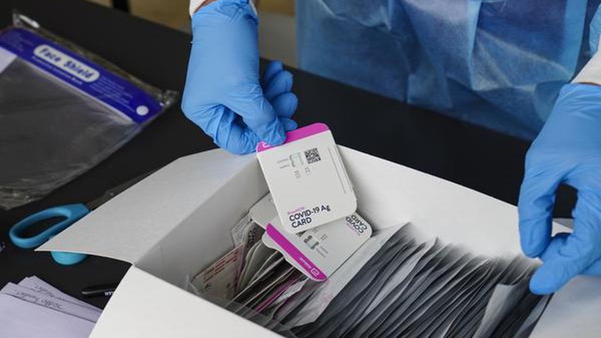 U.S. woman tests positive for COVID19 midflight, isolates for 5 hours