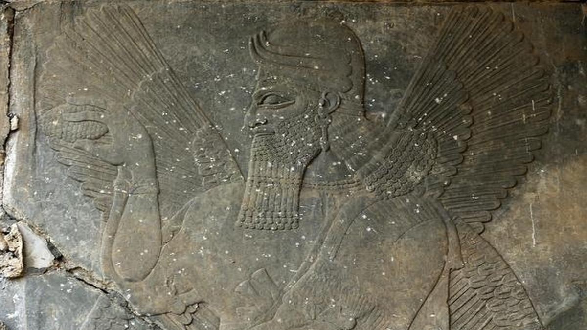 Ravaged by militants, 3,000-year-old Nimrud is now a looters’ den - The ...