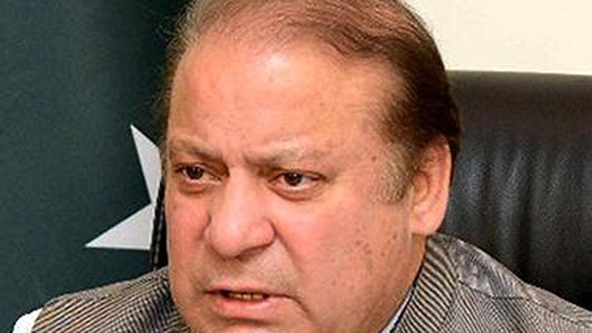 Panamagate graft case: Pakistan Supreme Court removes Nawaz Sharif from office