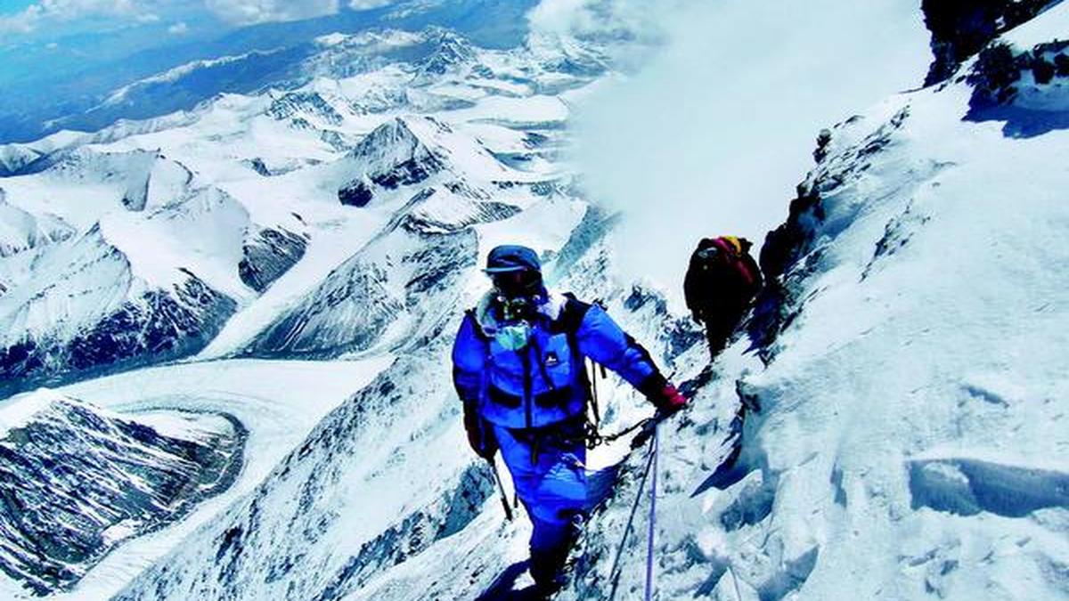 In a bid to reduce accidents, Nepal bans solo climbers from Everest