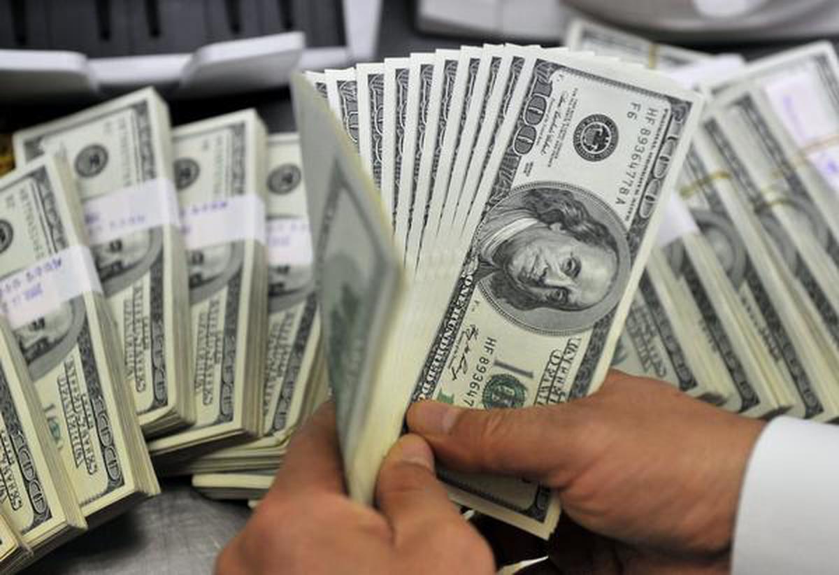 Rupee strengthens as dollar falls against major currencies