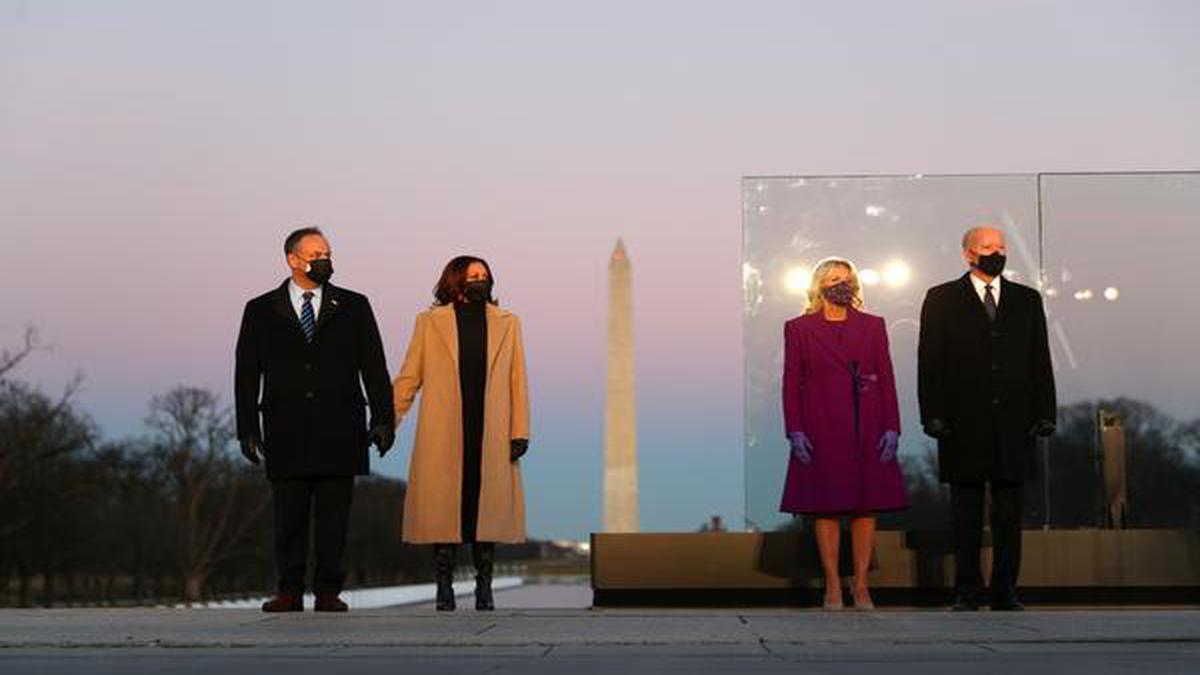 Joe Biden leads observance of America's 400,000 COVID-19 dead on eve of inauguration