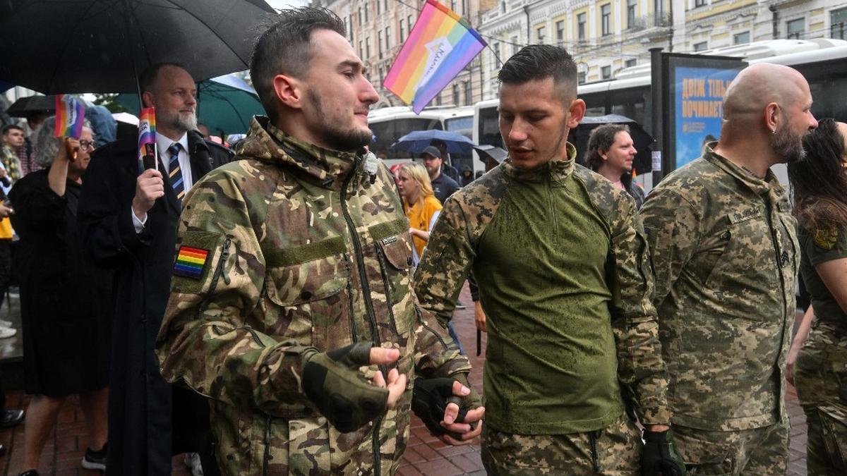 LGBTQIA+ soldiers in Ukraine rally for partnership rights