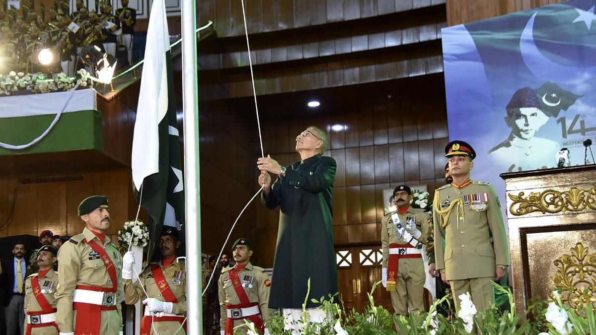 President Arif Alvi calls for unity as Pakistan celebrates 77th Independence Day