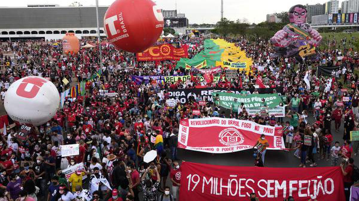 Thousands in Brazil protest Bolsonaro, seek his impeachment - The Hindu