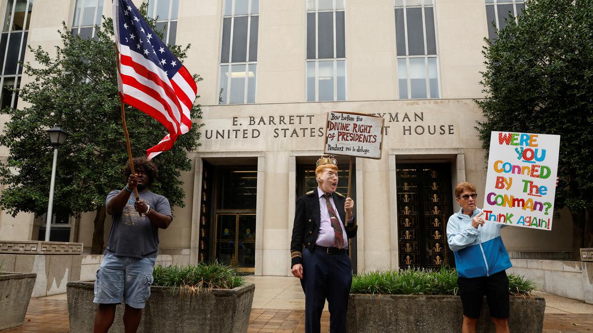 Federal Judge sets March 4 date for historic Donald Trump trial