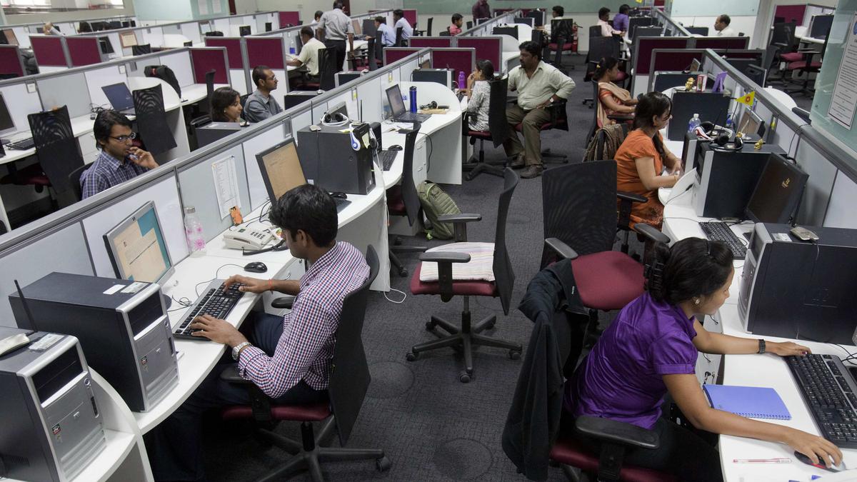 Indian service providers signal robust growth in October on strong demand conditions