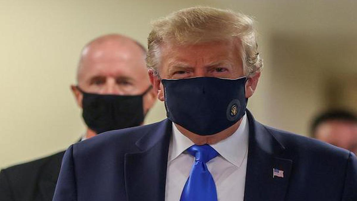 Trump wears mask in public for first time during pandemic