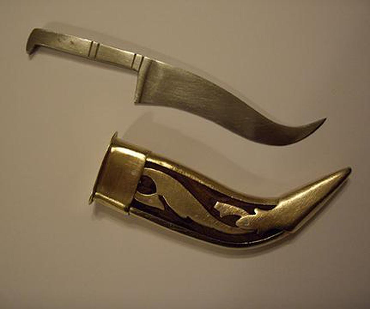 File:Kirpan Wikimedia Commons, 40% OFF | www.elevate.in