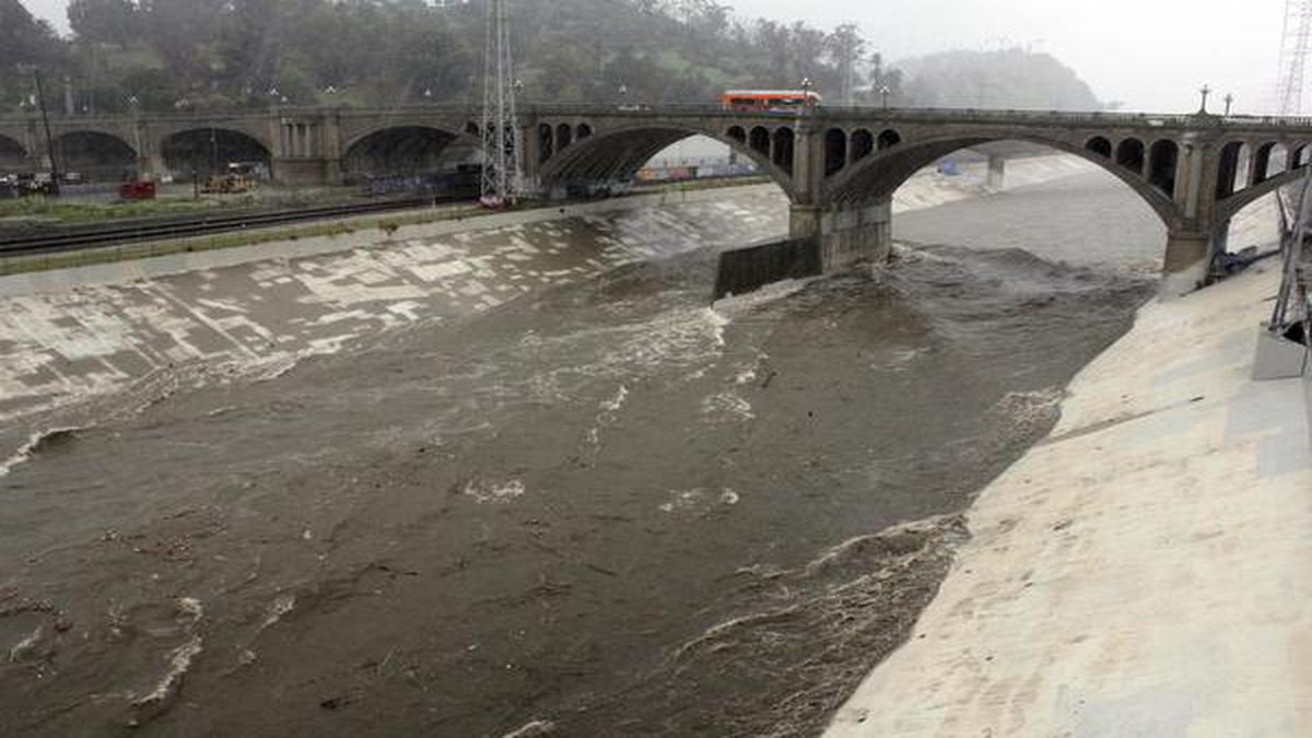 Powerful Storm Hits Southern California Flooding Highways The Hindu