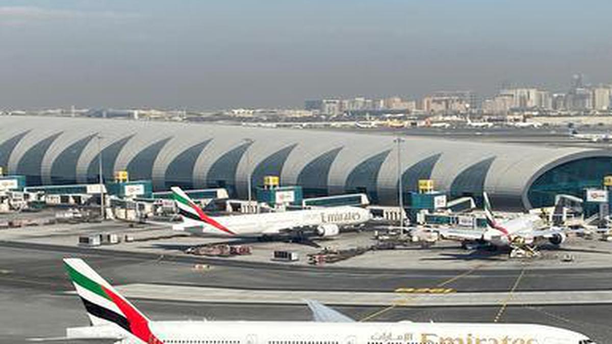 Dubai International Airport sees passenger traffic drop 40% in 2021