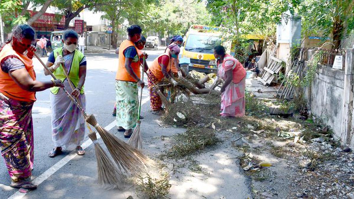 Data | Municipal corporations are gasping for funds, depend on State, Centre for grants 