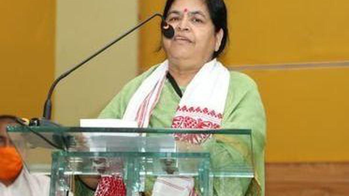 M.P. Minister on Vijayvargiya remarks: ‘Women should wear decent clothes in public places‘