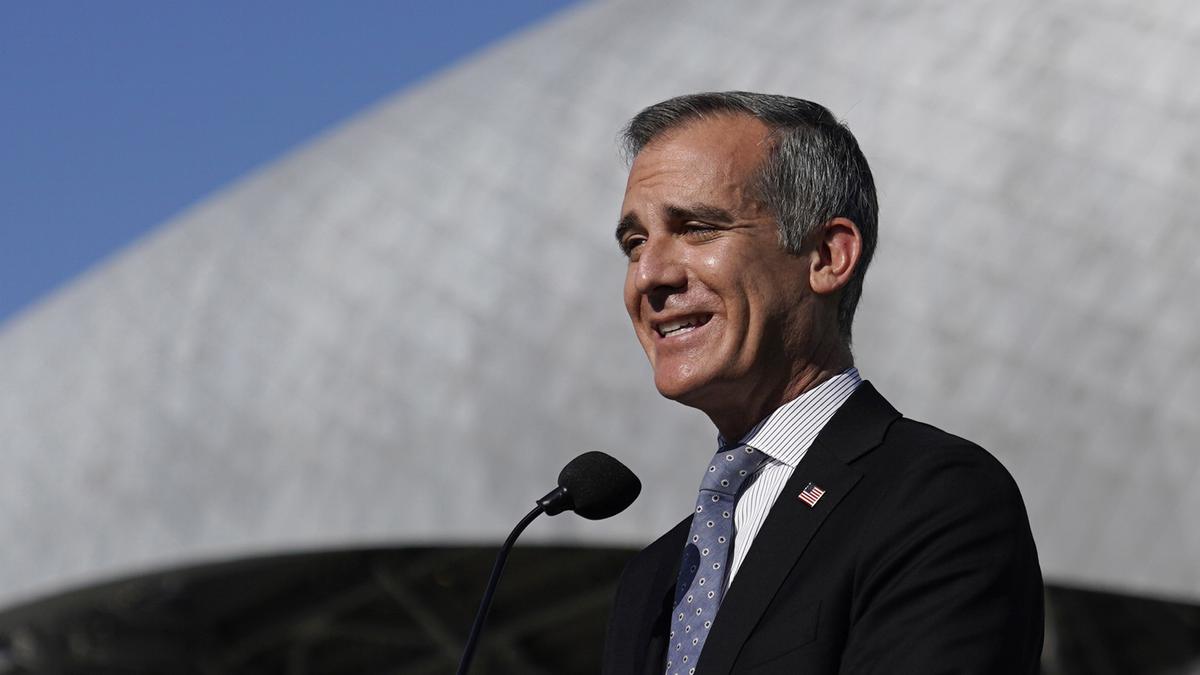 U.S. Ambassadorial nominee Eric Garcetti nears last hurdle before confirmation