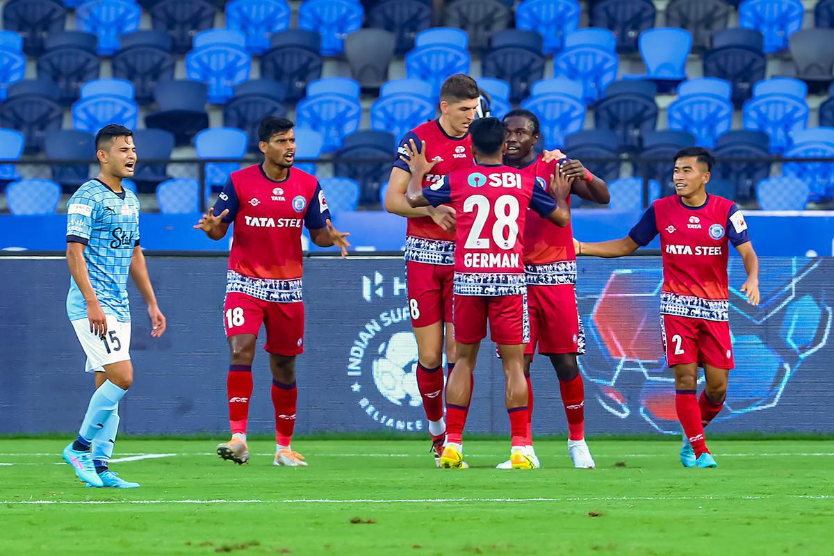 ISL 2022/23 | Jamshedpur FC claim point against Mumbai City FC; Hyderabad extend unbeaten run