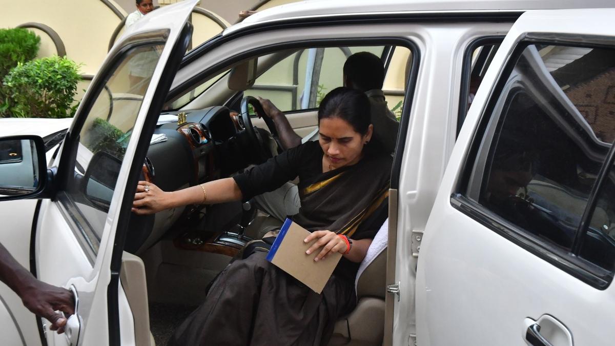 No conclusive data available to establish direct correlation of death exclusively due to air pollution, says government