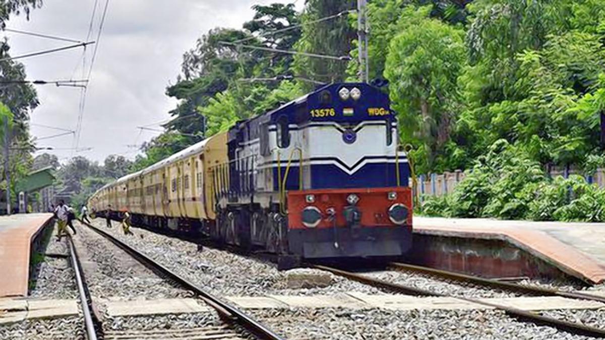 Railways to operate 380 special trains to deal with holiday rush