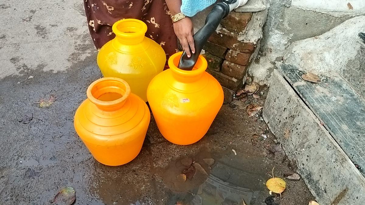50 years on, piped water supply in Thiru.Vi.Ka Nagar remains elusive
