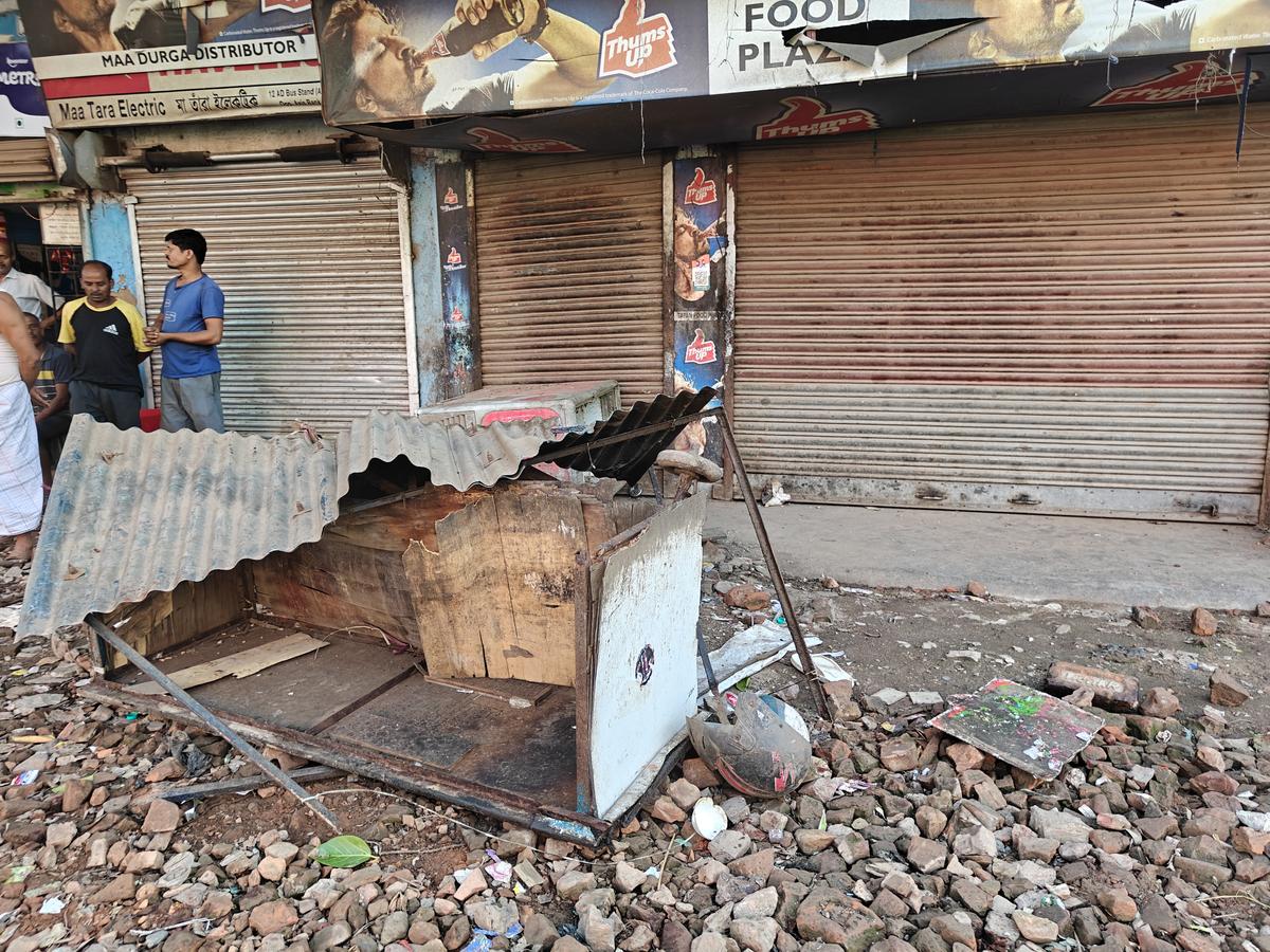 Violence affected shops and vandalised vehicles in Rabindra Nagar, Maheshtala. Violence affected shops and vandalised vehicles in Rabindra Nagar, Maheshtala.