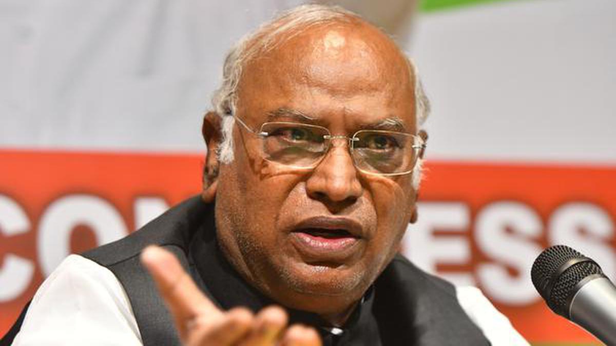 Modi Govt's only mission is to 'keep youth jobless', says Kharge