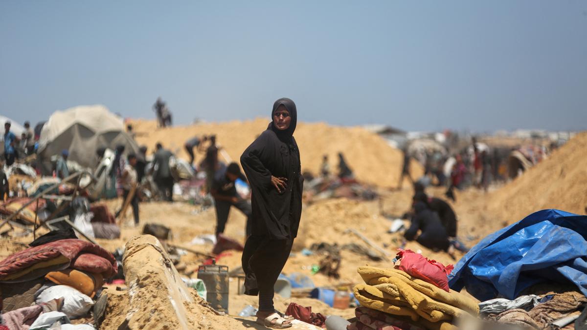 Gaza ceasefire talks held up by Israel withdrawal plans: Palestinian sources