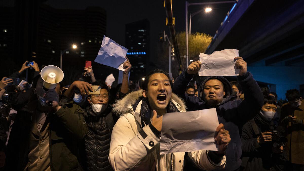 Twitter’s anti-propaganda team grapples with Chinese spam accounts on lockdown protests