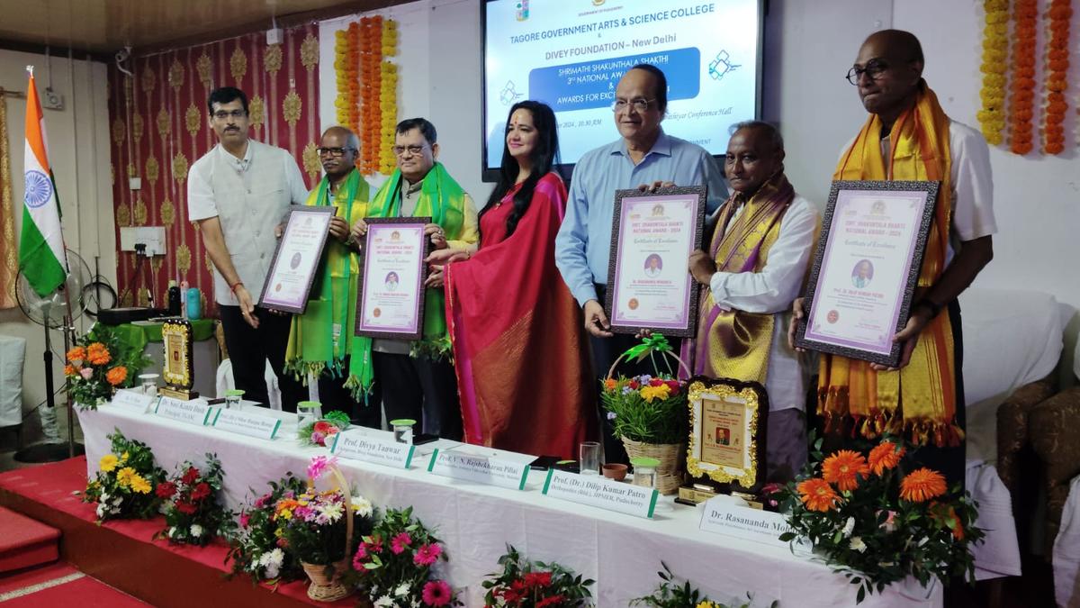 Shakuntala Shakti National Awards presented