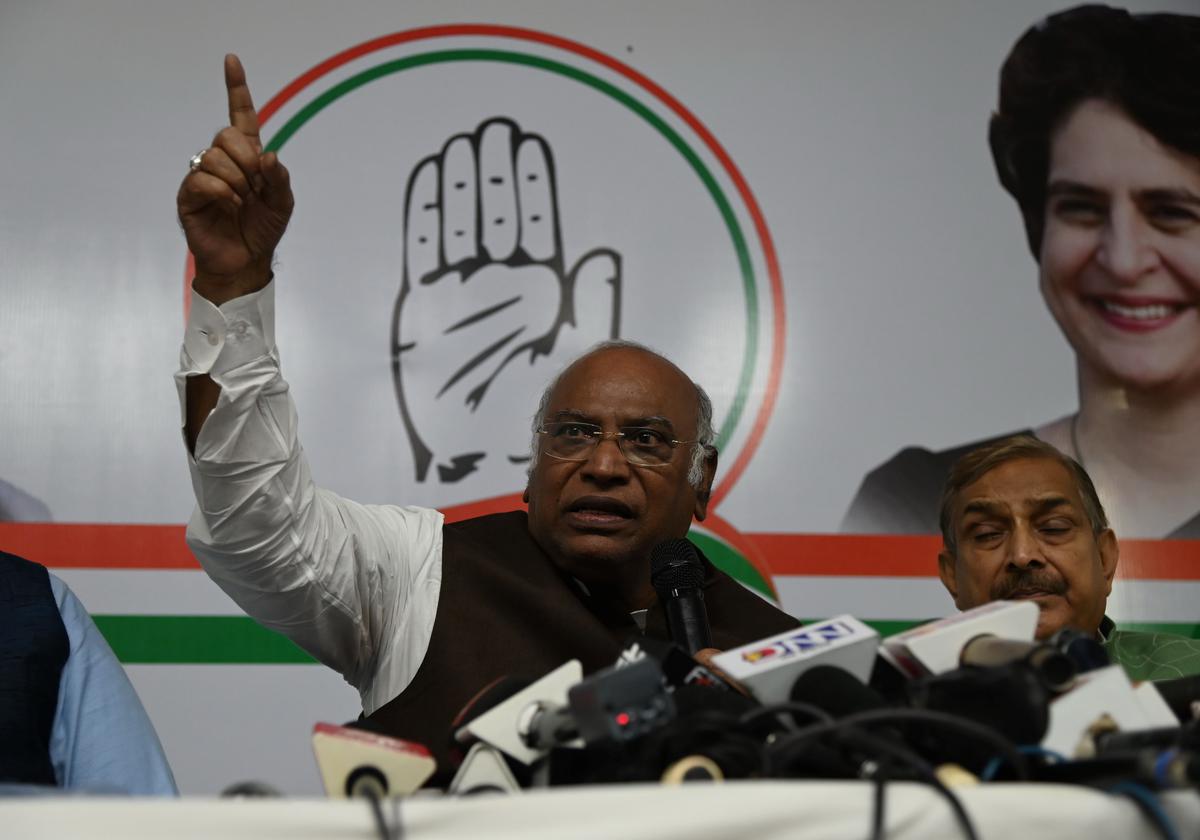 Congress president polls | Mallikarjun Kharge is a safe pair of hands for Congress, says Manish Tewari
