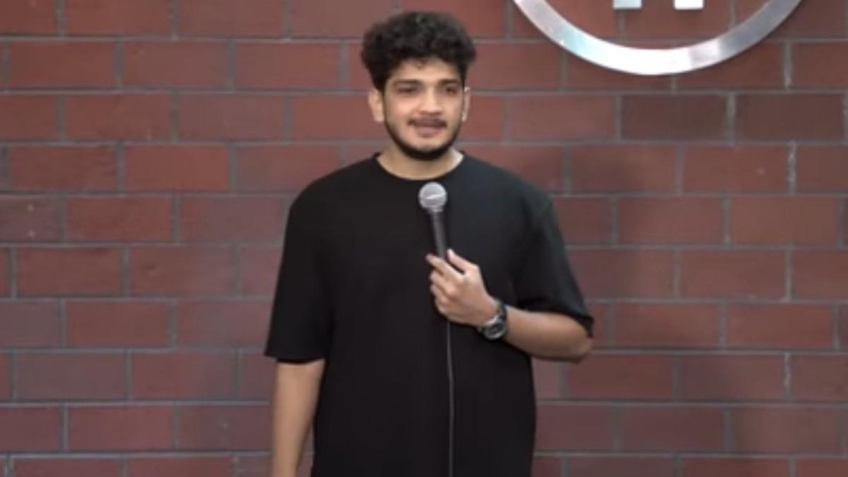 Gangsters contracted to kill comedian Munawar Faruqi held in Delhi after gunfire exchange