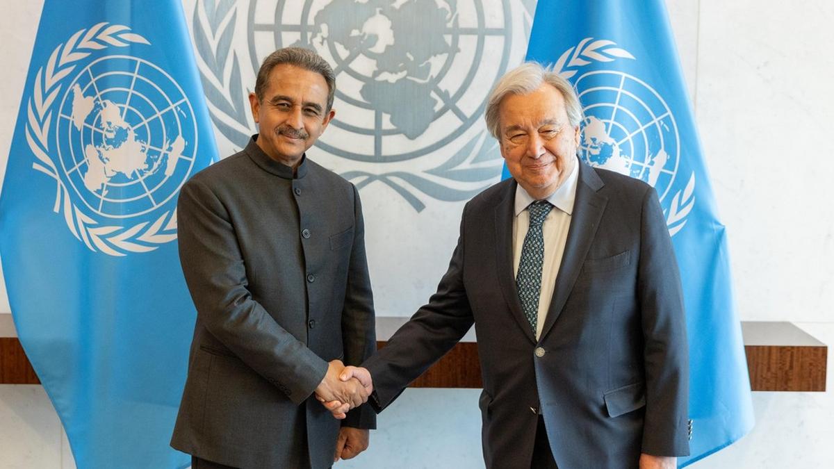 MoS for External Affairs Kirti Vardhan Singh meets U.N. Chief Antonio Guterres