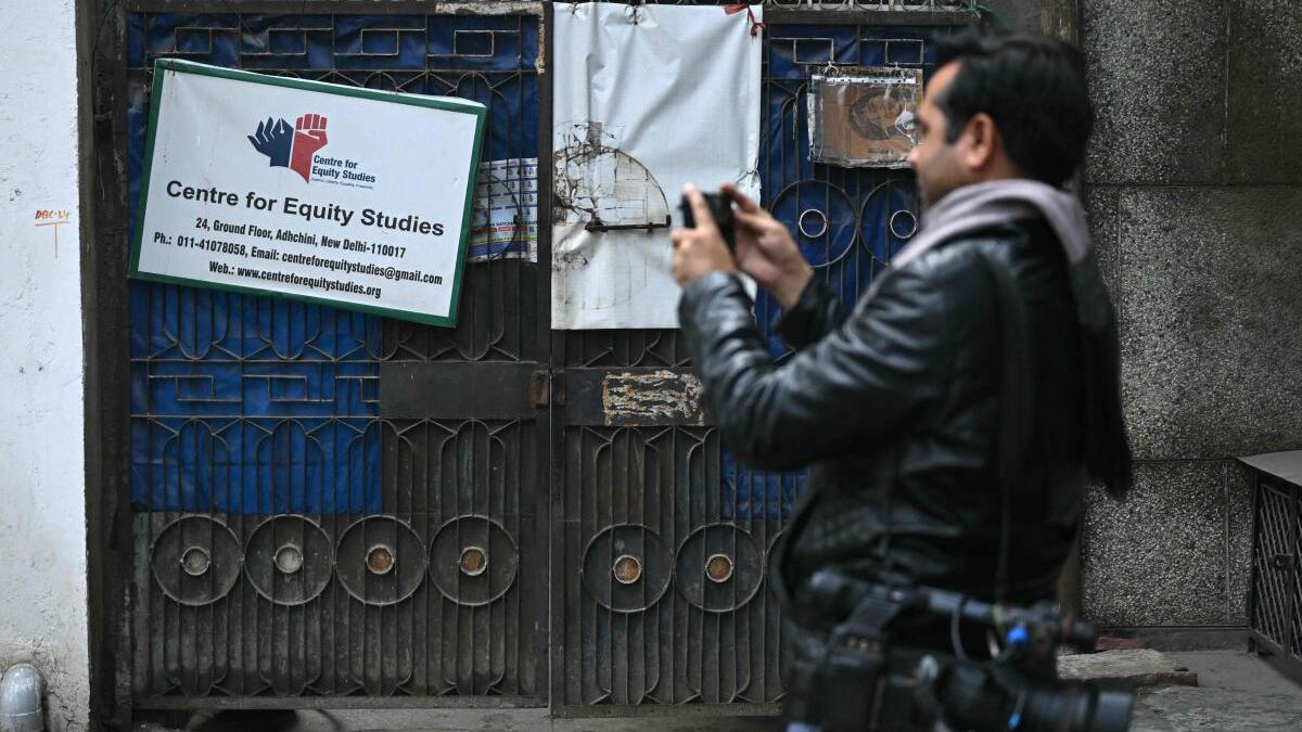 Over 20,000 FCRA licences cancelled till date, most from Tamil Nadu | Data
Premium