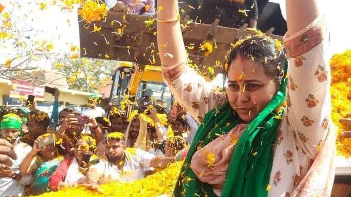 Lok Sabha polls 2024 | Lalu’s daughter Rohini seeks support from snubbed BJP MP Ashwini Choubey