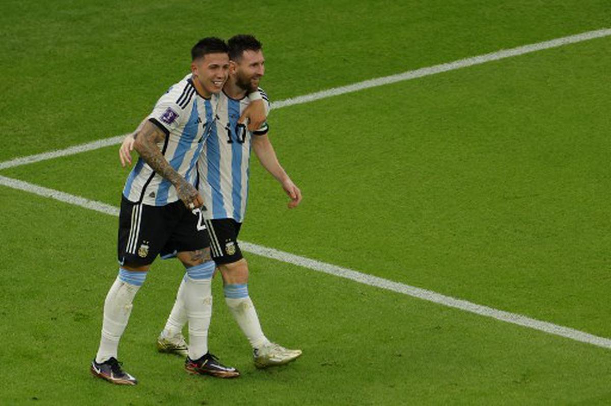 Lionel Messi helps keep Argentina's World Cup hopes alive with