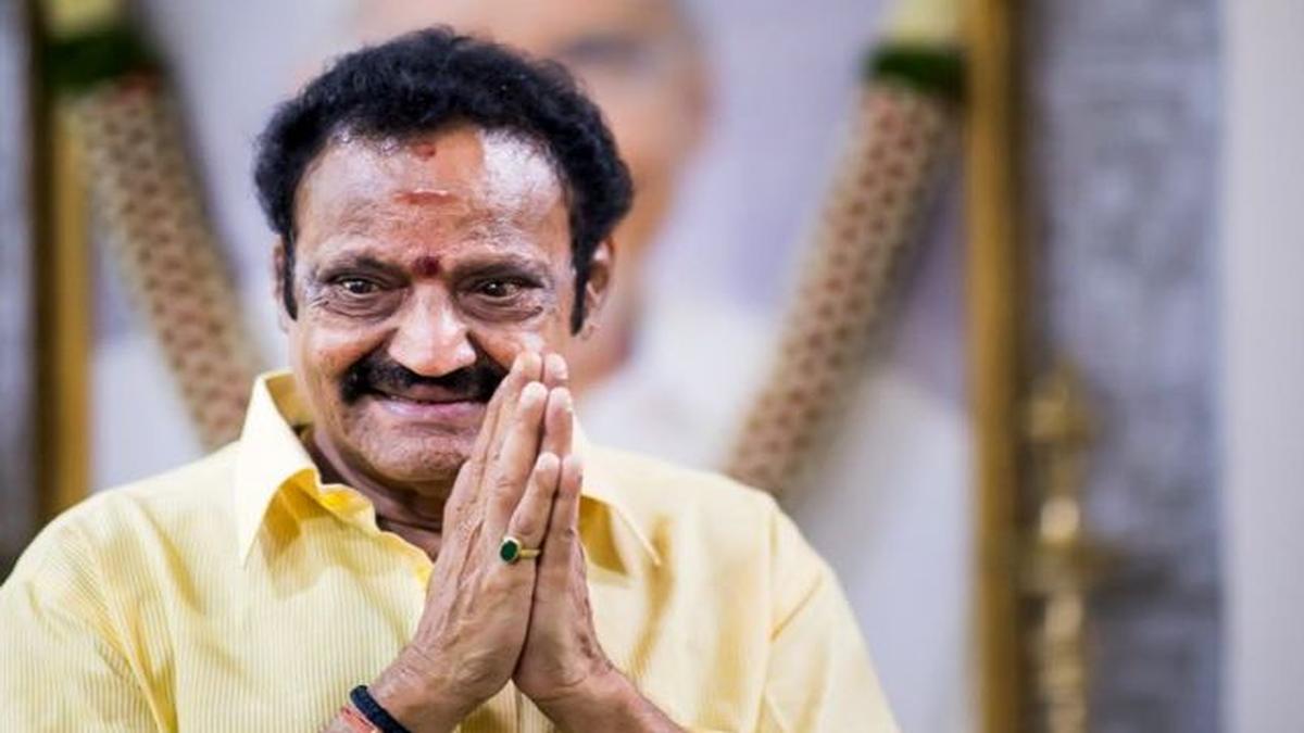 Harikrishna, N.T. Rama Rao’s son and former MP, killed in road accident ...