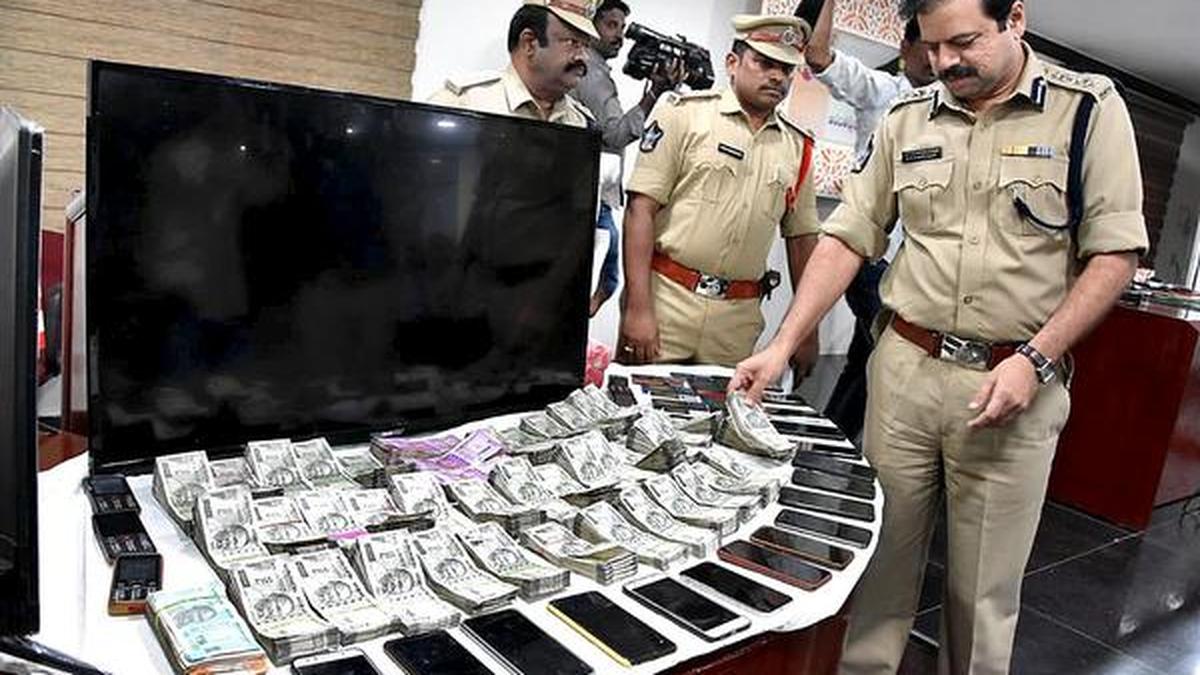 Cricket betting racket busted, 17 held - The Hindu