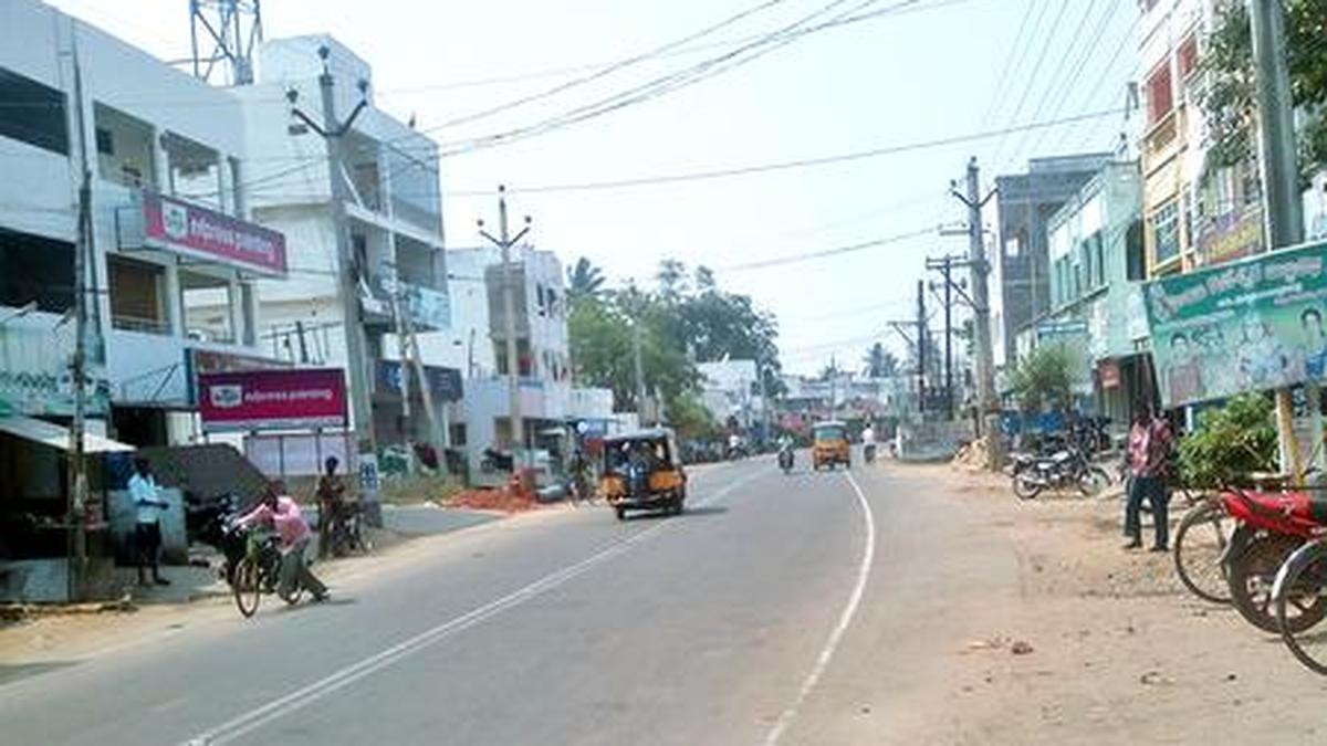 Srikakulam reels under summer heat; Kotturu records 45.4°C