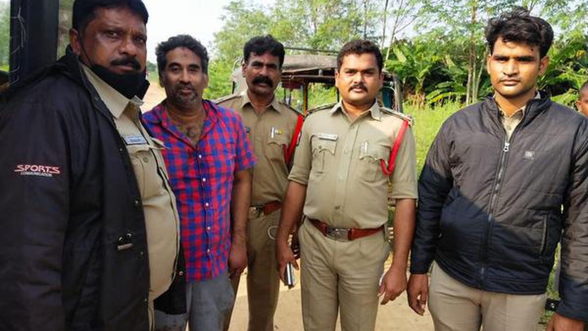 Kidnapped Hyderabad dentist rescued by Anantapur police