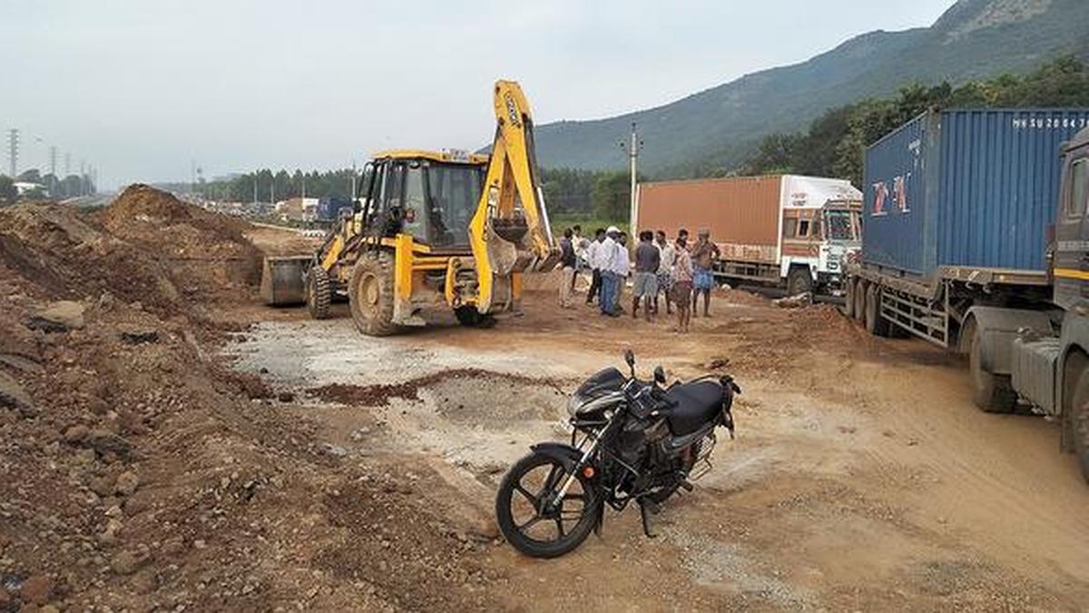 Snail’s pace highway works slow down traffic to a trickle The Hindu