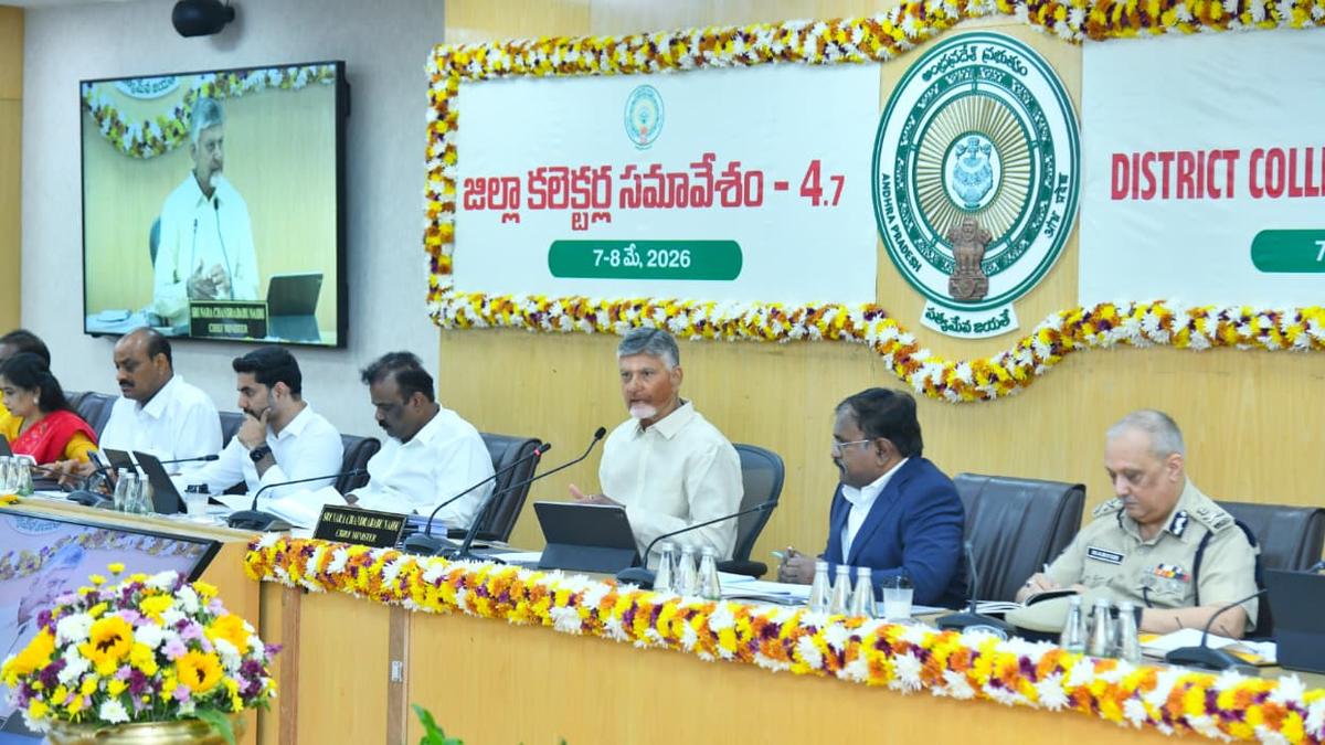 Naidu directs Collectors to clear APIIC lands from Section 22A list, push MSME sector