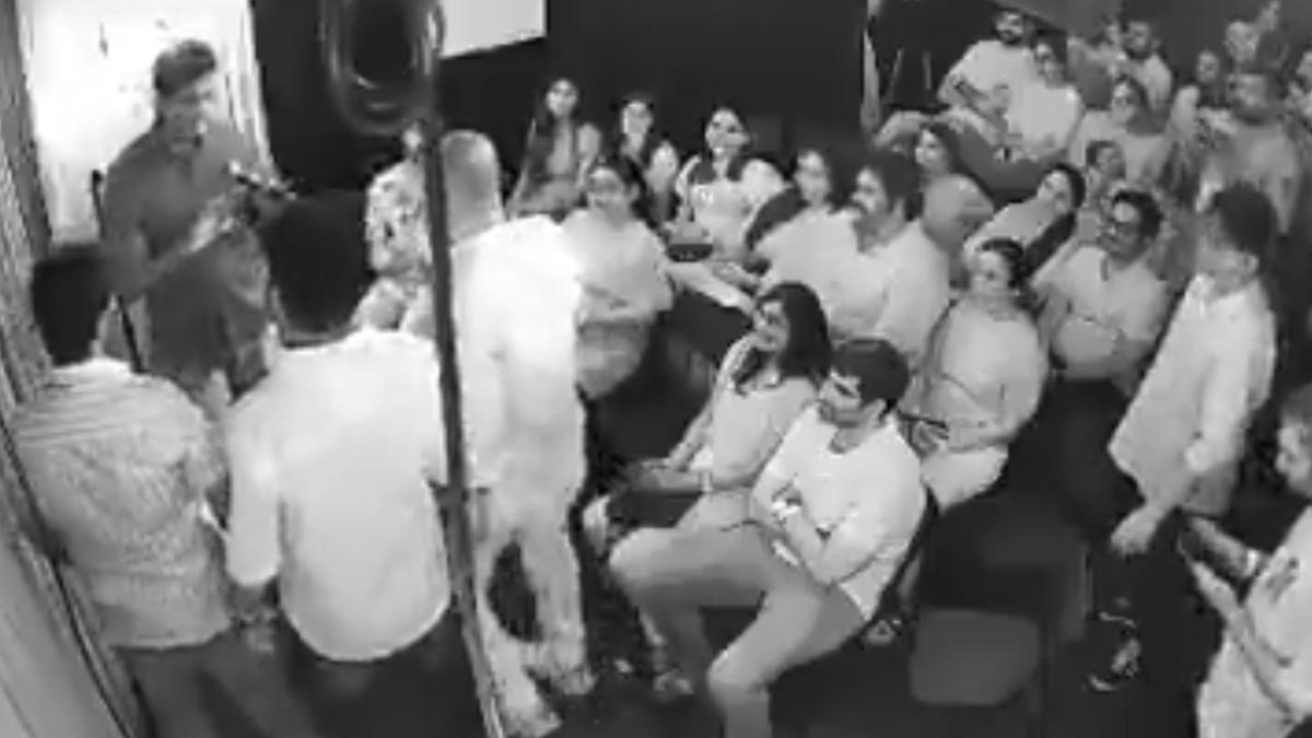 TDP condemns disruption of comedian Sarat Uday’s Bengaluru comedy show, calls it undemocratic