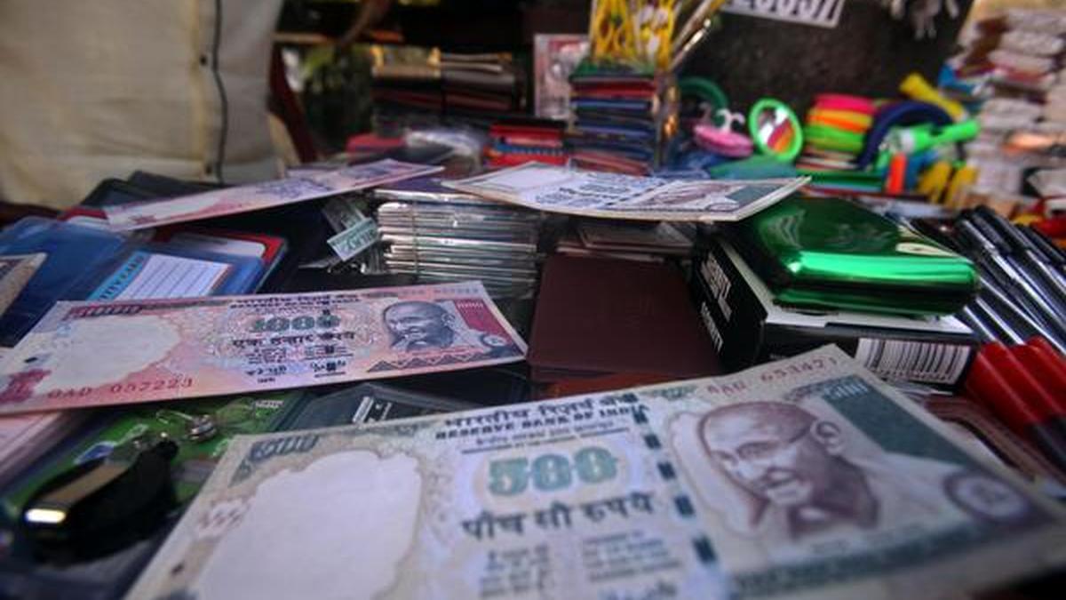Exchange of defunct notes for other currency to continue at RBI
