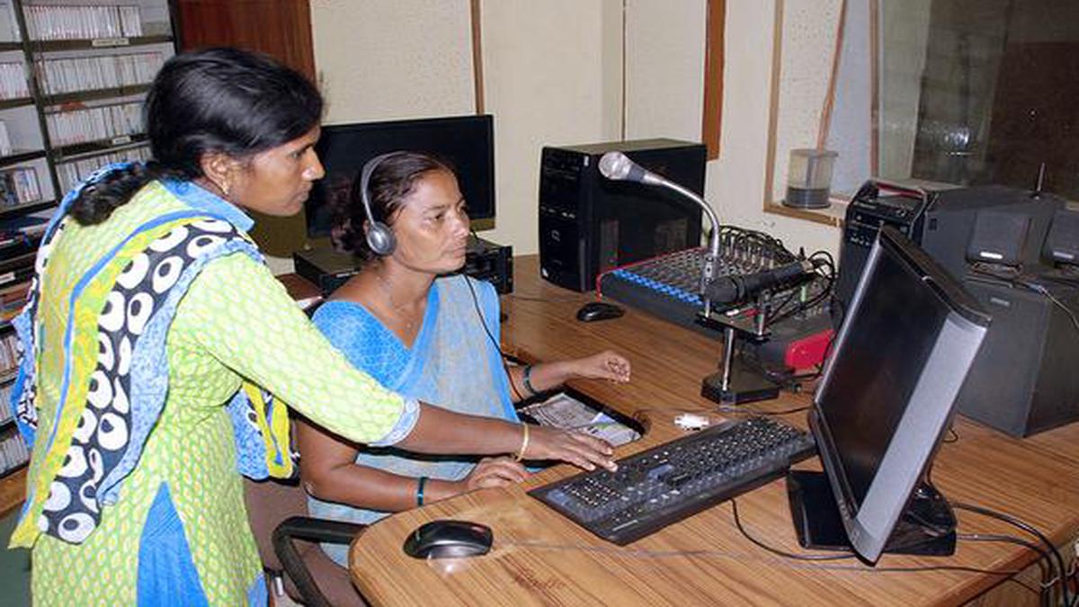 India’s first community radio still makes the right connect - The Hindu