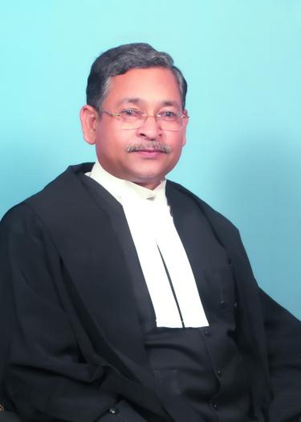 Allahabad High Court judge Shri Narayan Shukla to be impeached - The Hindu