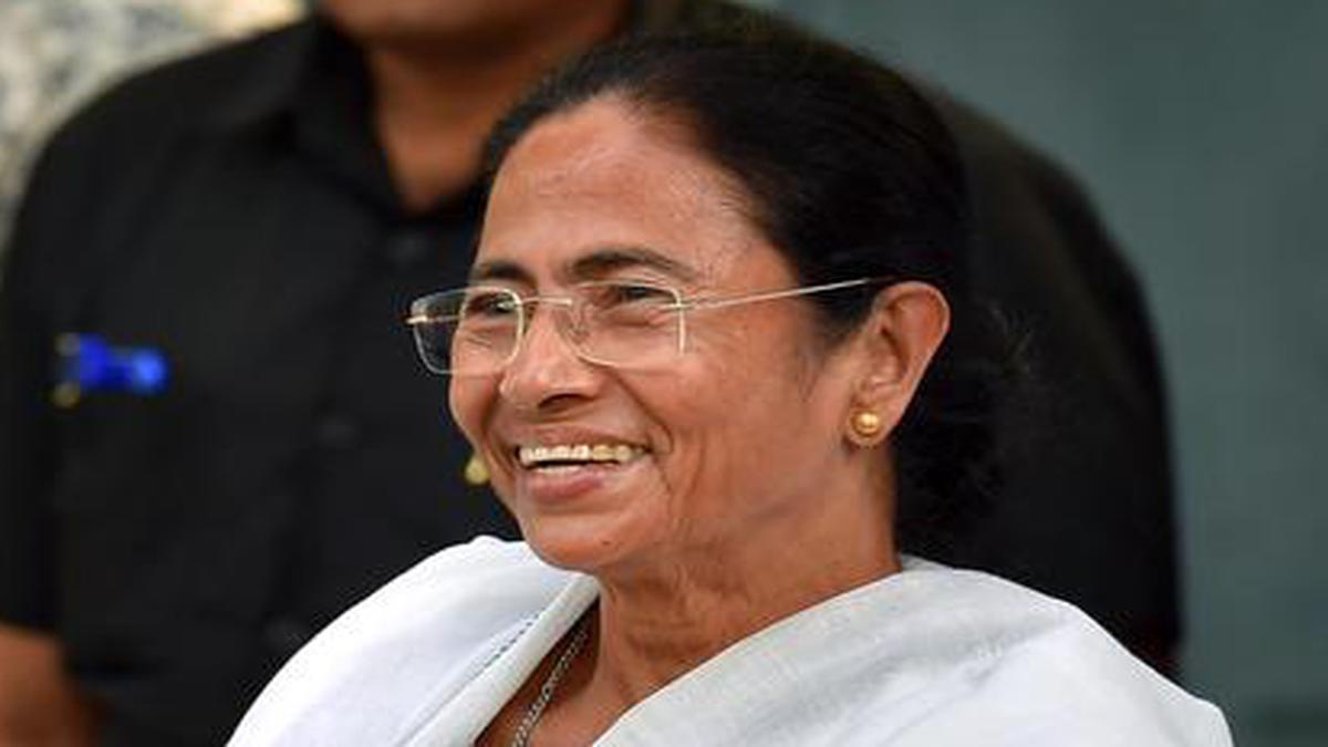 Opposition Unity: Mamata Banerjee Wants Congress To Back Regional ...