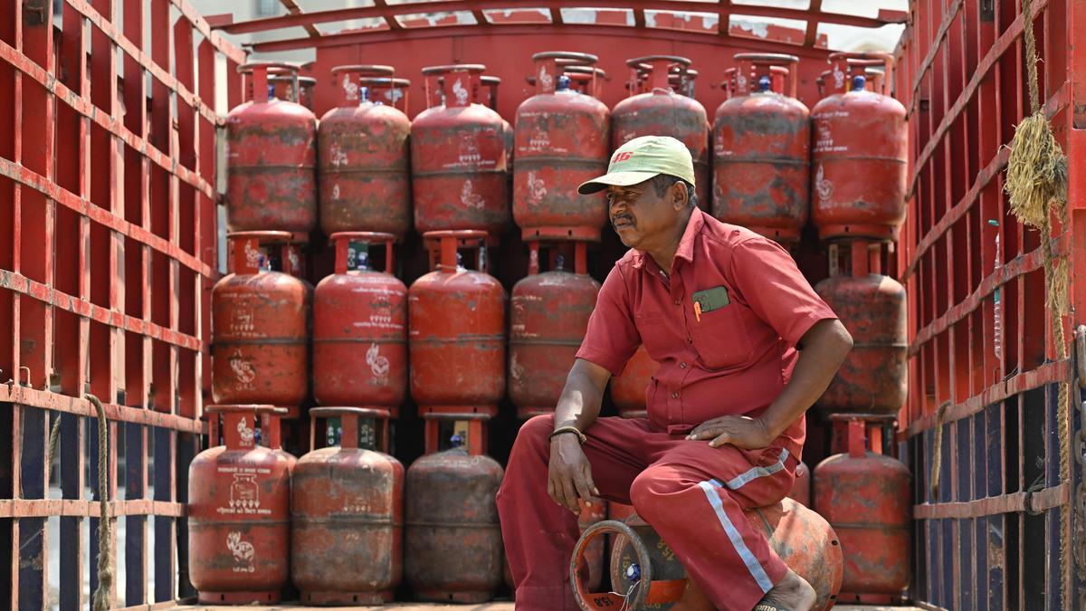 Govt. extends bulk commercial LPG allocation to more sectors