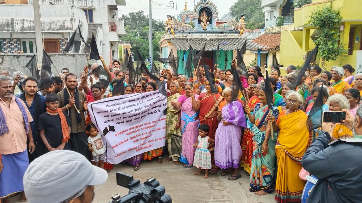 Residents hoist black flags against new stone quarry near Ranipet